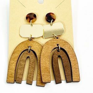 Wooden Pendant Dangle Earrings